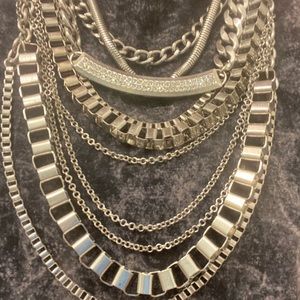 Multi chain necklace sliver sparkle coloured